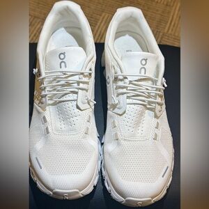 On Running Women's White Mesh Running Shoes